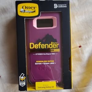NIB Otterbox Defender ( Samsung Galaxy 8)